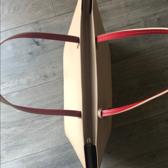 GORGEOUS NEW LARGE KATE SPADE TOTE! - Picture 4 of 5